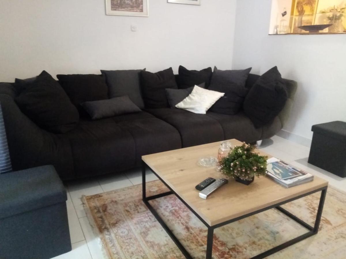 Beach Apartments Mika لوكفا روجوزنيكا المظهر الخارجي الصورة