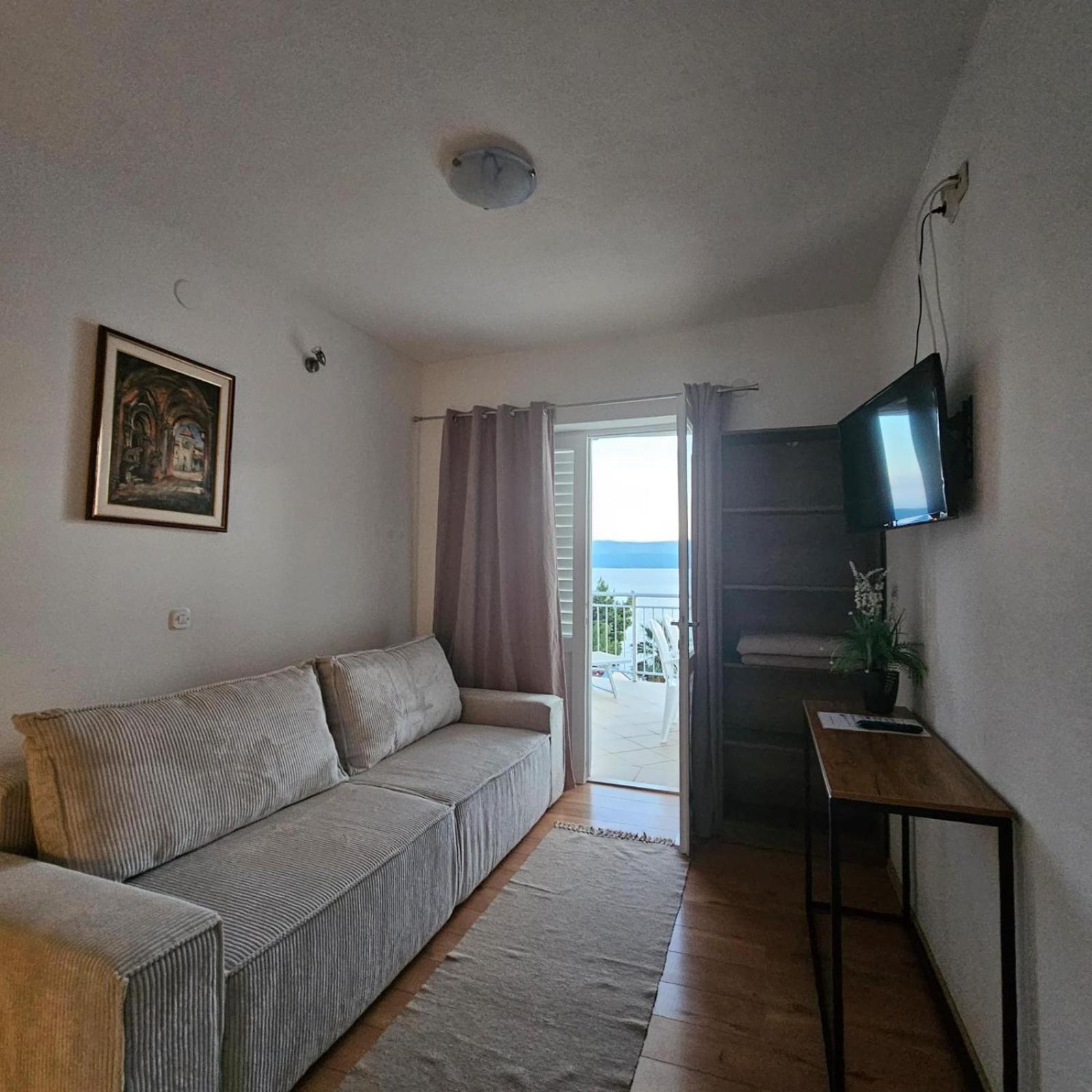 Beach Apartments Mika لوكفا روجوزنيكا المظهر الخارجي الصورة
